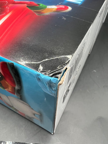 Jakks pacific sonic vs knuckles Damaged box